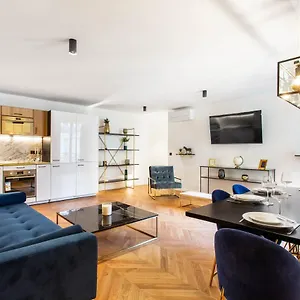 Appartement Cmg Champs Elysées - Boetie 6, Paris